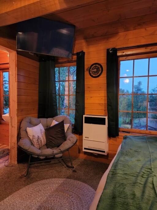 The Eagle'S Nest Treehouse Cabin Palmer Exterior foto